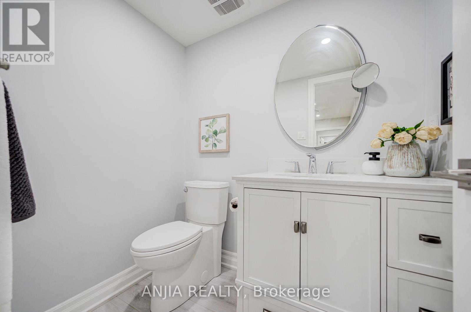 63 Reeve Drive, Markham, Ontario  L3P 6C2 - Photo 16 - N12875516