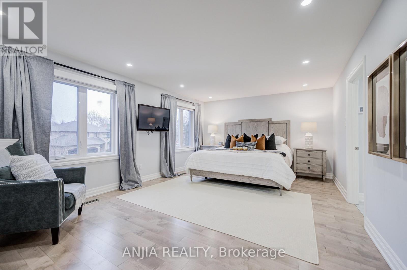 63 Reeve Drive, Markham, Ontario  L3P 6C2 - Photo 19 - N12875516