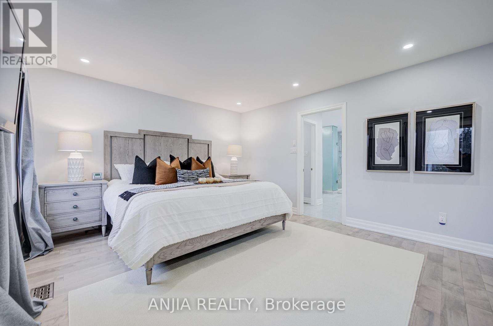 63 Reeve Drive, Markham, Ontario  L3P 6C2 - Photo 20 - N12875516