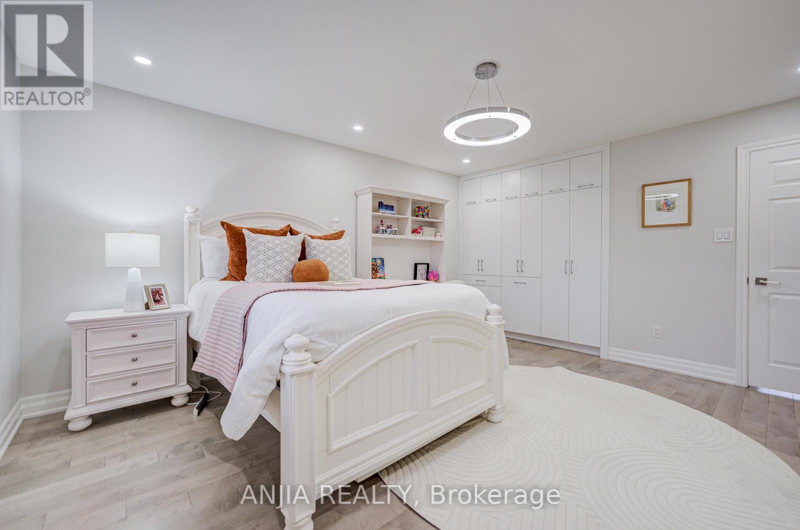 63 Reeve Drive, Markham, Ontario  L3P 6C2 - Photo 24 - N12875516