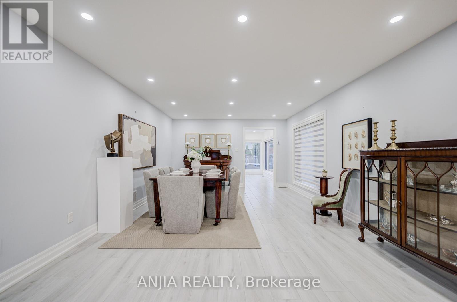 63 Reeve Drive, Markham, Ontario  L3P 6C2 - Photo 8 - N12875516