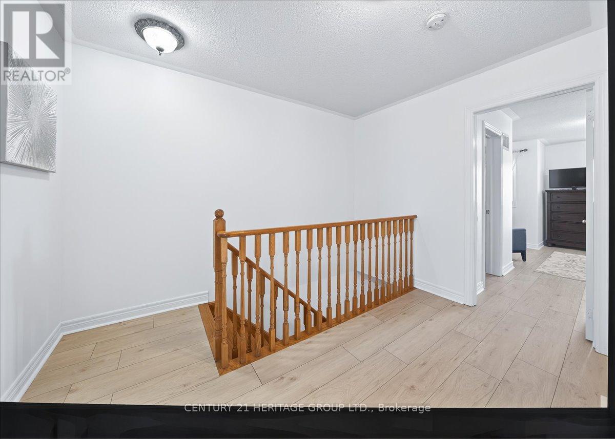 31 Kalvinster Drive, Markham, Ontario  L6B 0A7 - Photo 24 - N12875540