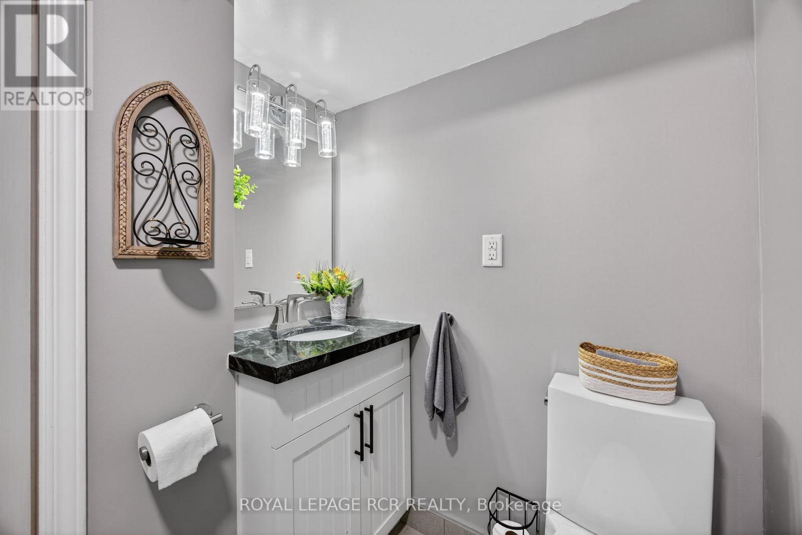 17 Pine Park Boulevard, Adjala-Tosorontio, Ontario  L0M 1J0 - Photo 35 - N12875582