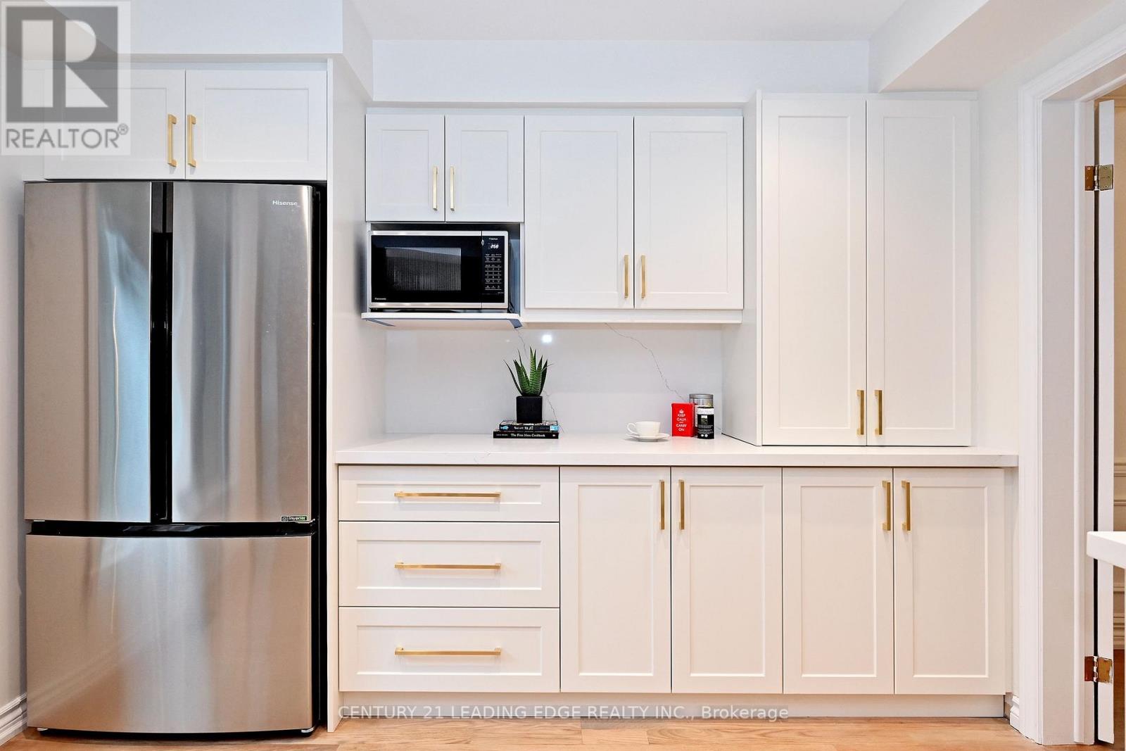 22 Amberwood Court, Markham, Ontario  L3R 9N1 - Photo 16 - N12875686