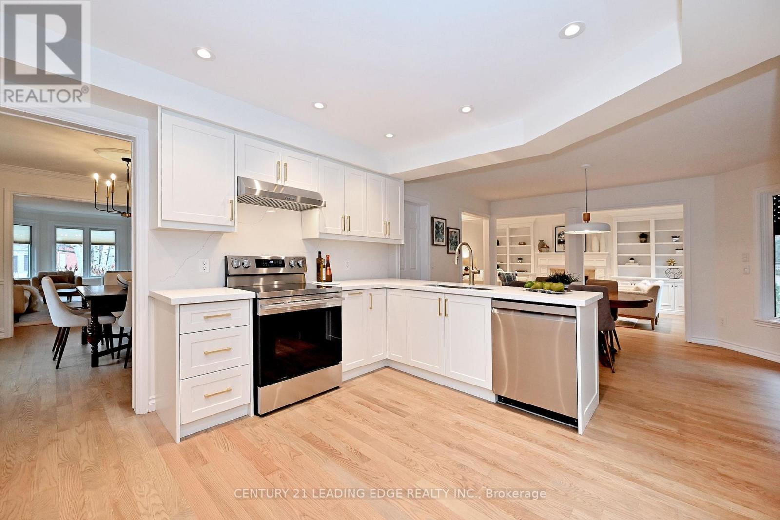 22 Amberwood Court, Markham, Ontario  L3R 9N1 - Photo 17 - N12875686