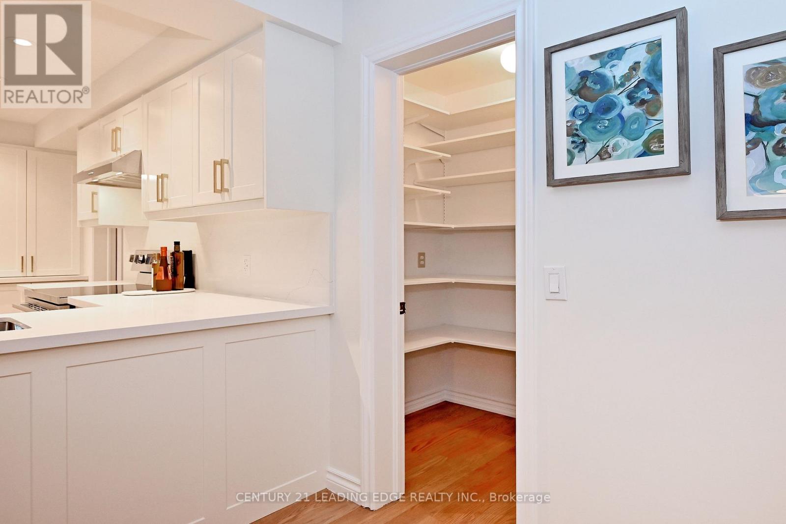 22 Amberwood Court, Markham, Ontario  L3R 9N1 - Photo 18 - N12875686