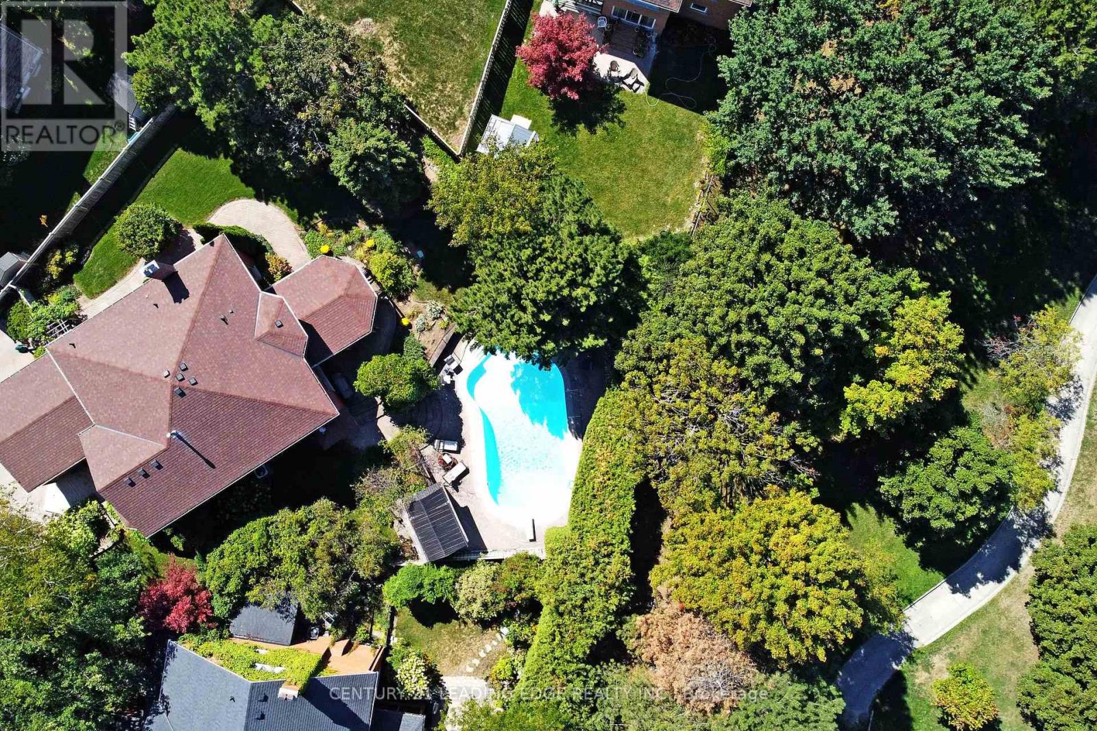 22 Amberwood Court, Markham, Ontario  L3R 9N1 - Photo 49 - N12875686