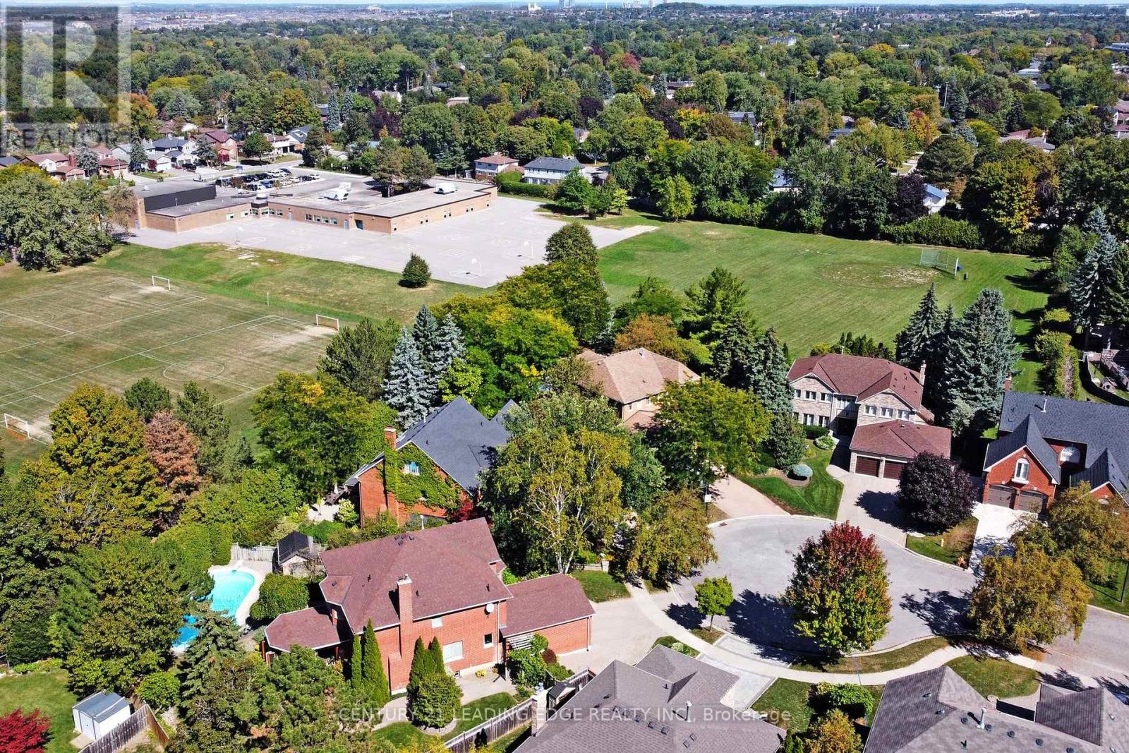 22 Amberwood Court, Markham, Ontario  L3R 9N1 - Photo 50 - N12875686