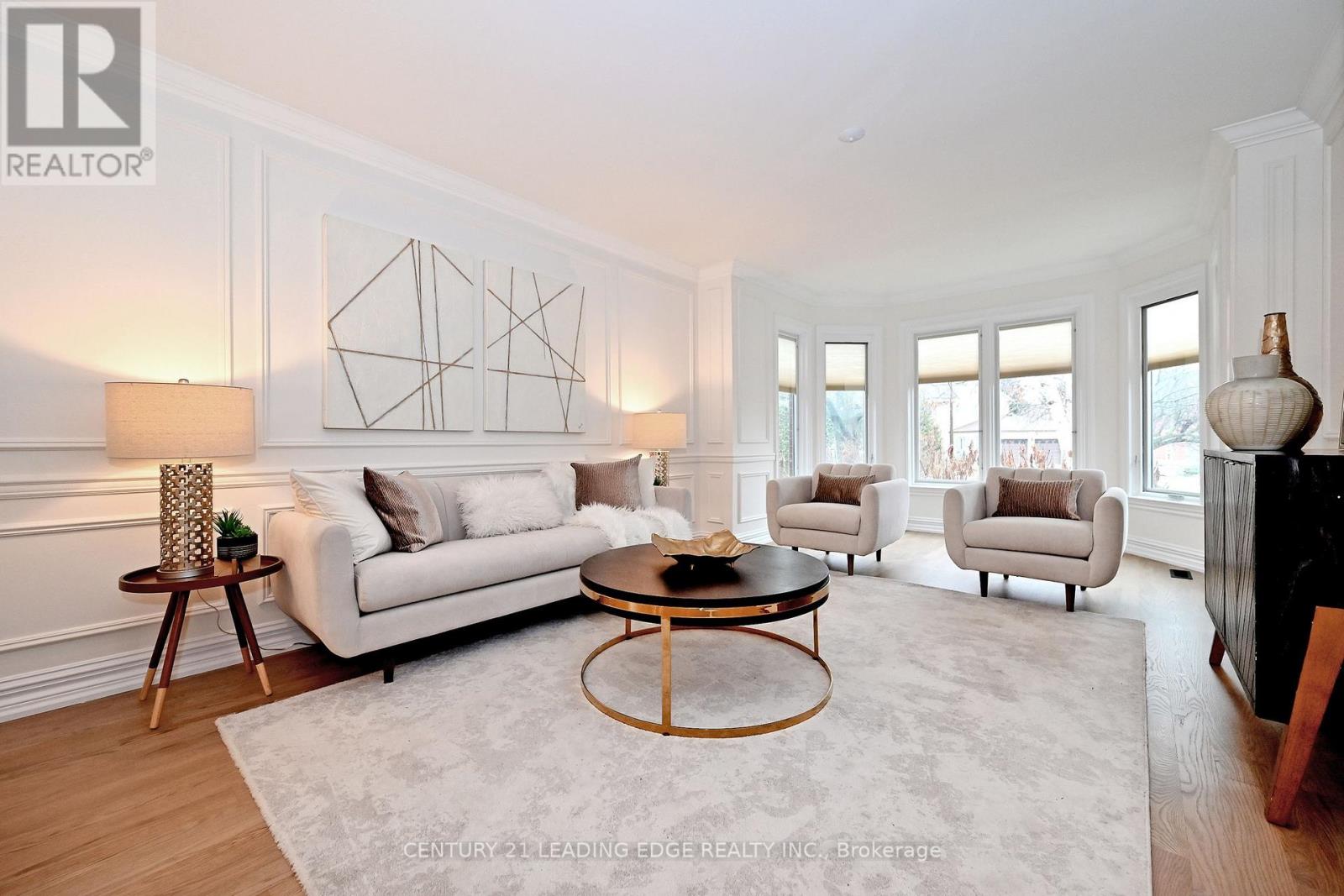 22 Amberwood Court, Markham, Ontario  L3R 9N1 - Photo 8 - N12875686