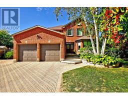 22 AMBERWOOD COURT, Markham, Ontario