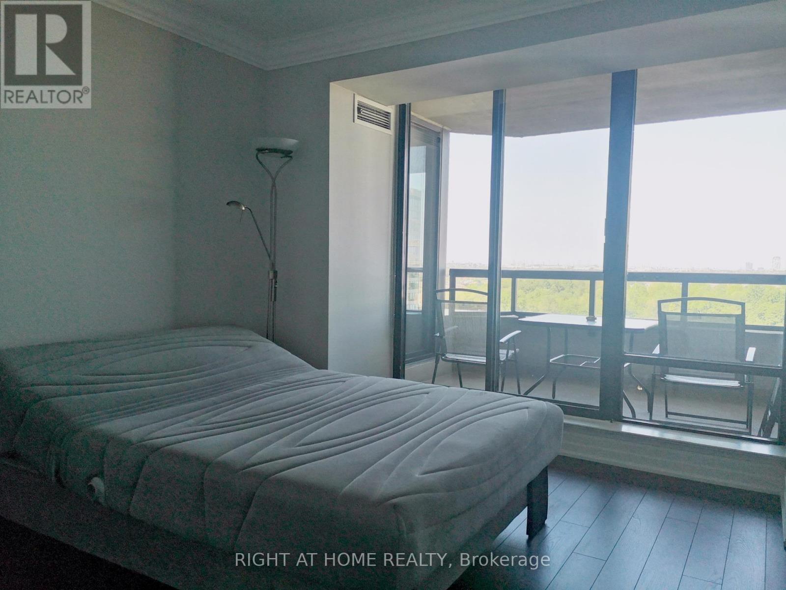 1102 - 7440 Bathurst Street, Vaughan, Ontario  L4J 7K8 - Photo 18 - N12875720