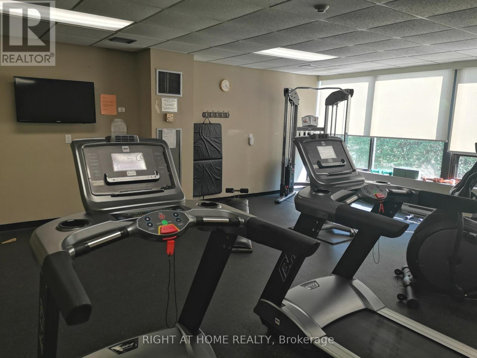 1102 - 7440 Bathurst Street, Vaughan, Ontario  L4J 7K8 - Photo 24 - N12875720