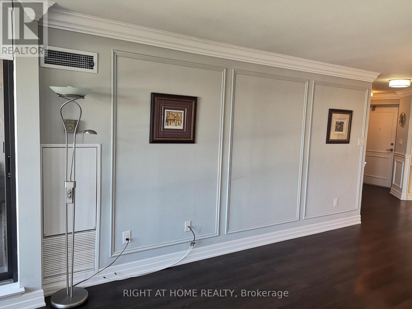 1102 - 7440 Bathurst Street, Vaughan, Ontario  L4J 7K8 - Photo 9 - N12875720