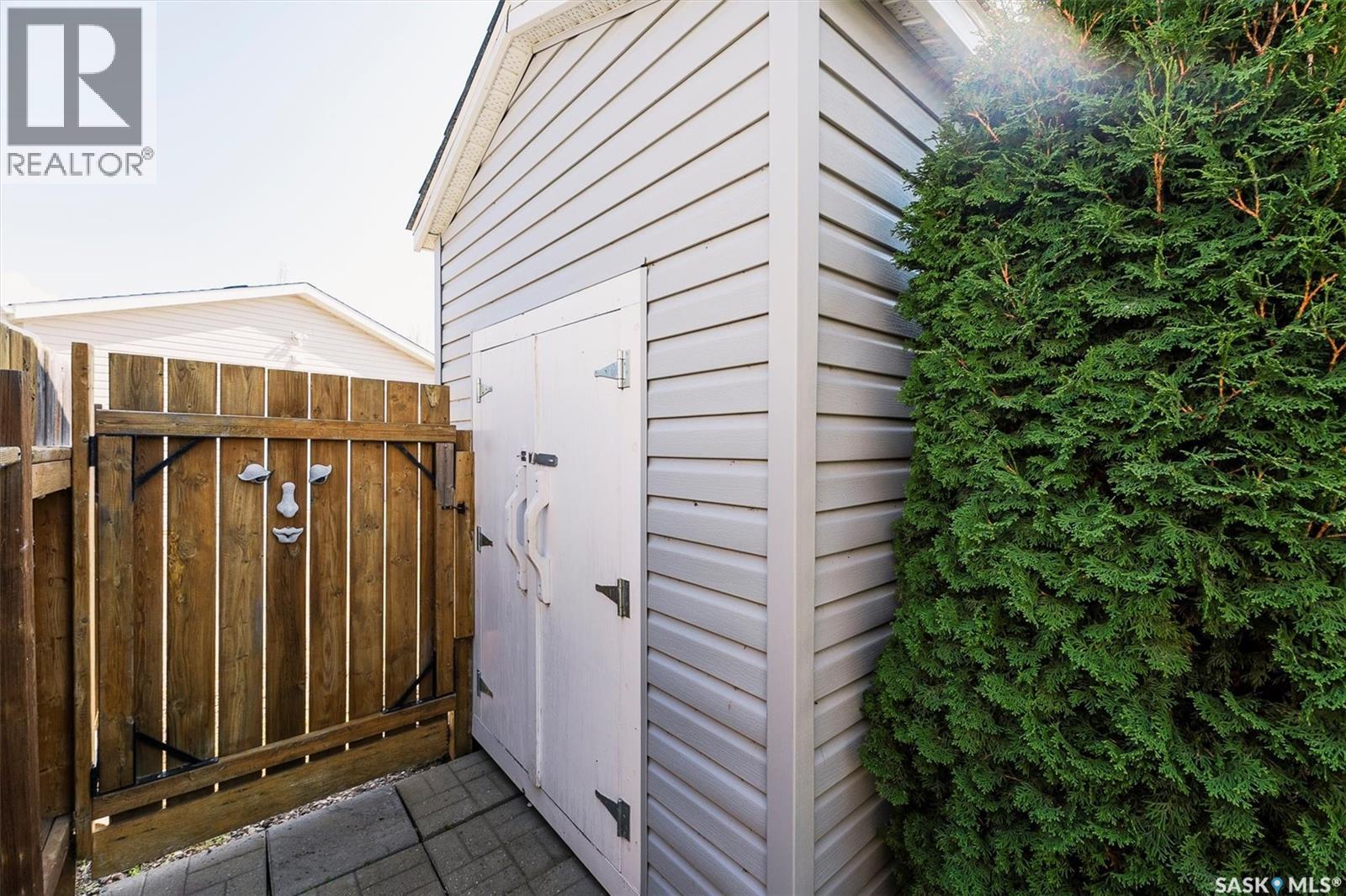 413 Bendel Crescent, Martensville, Saskatchewan  S0K 2T2 - Photo 43 - SK030011