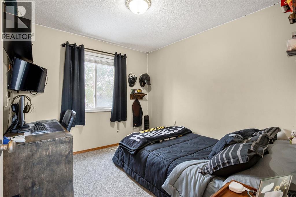 42 Douglas Glen Green Se, Calgary, Alberta  T2Z 2N1 - Photo 25 - A2290650