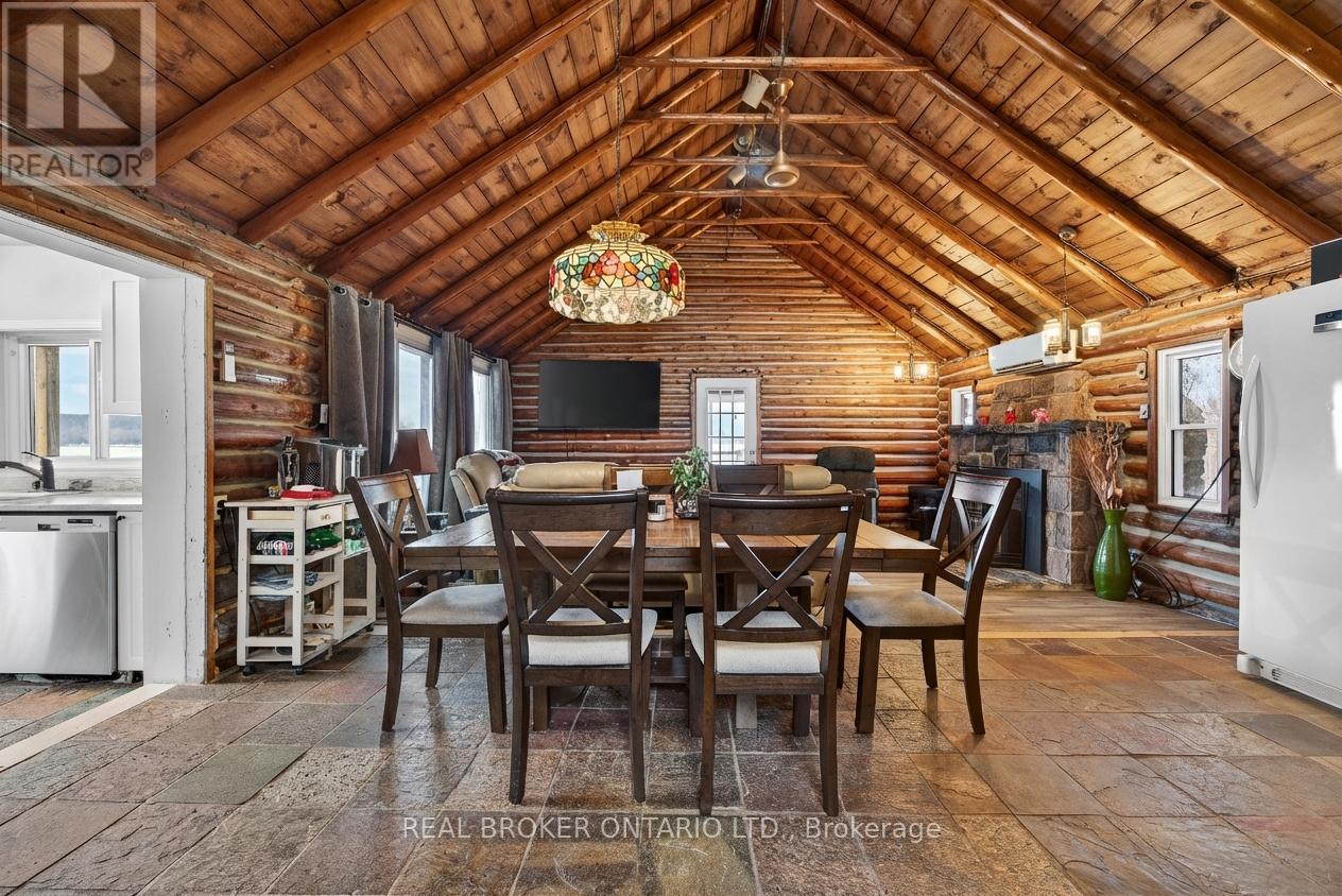 1866 Tay Bay Road, Severn, Ontario  L0K 1E0 - Photo 4 - S12875482