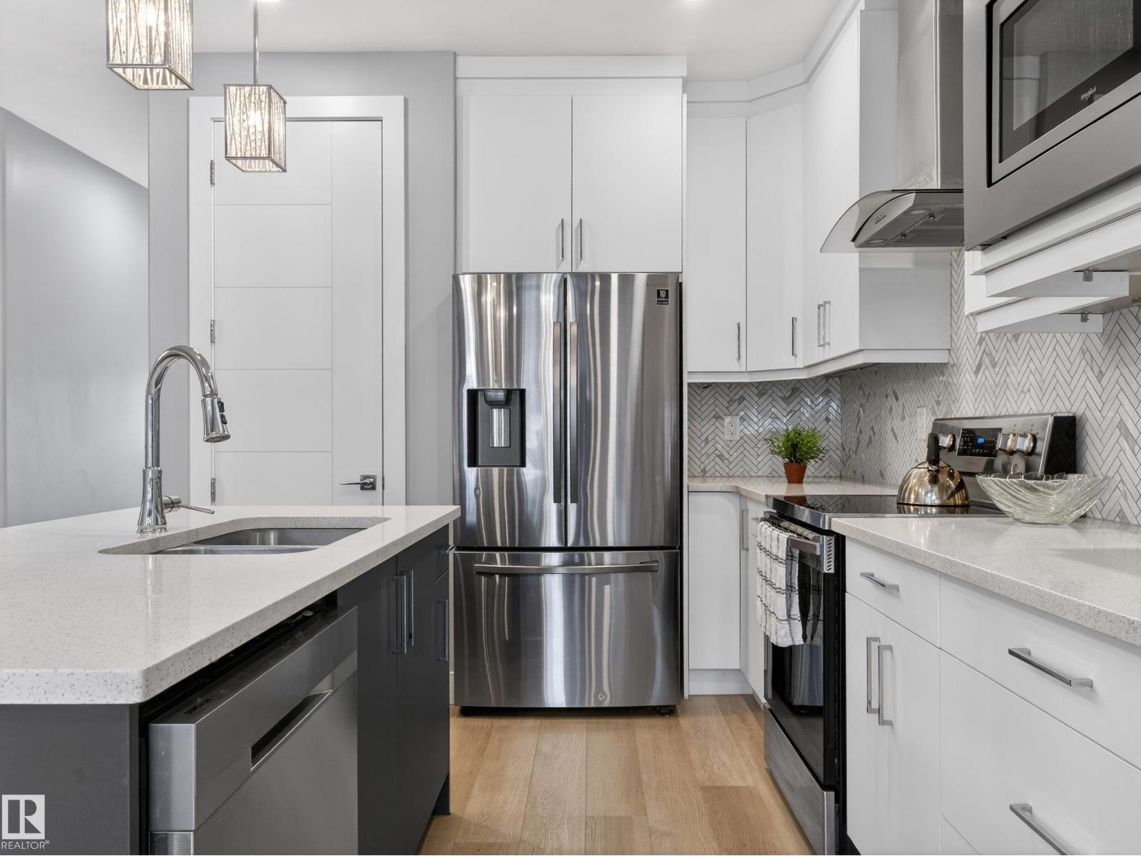 9358 Pear Link Li Sw, Edmonton, Alberta  T6X 2V9 - Photo 13 - E4477036