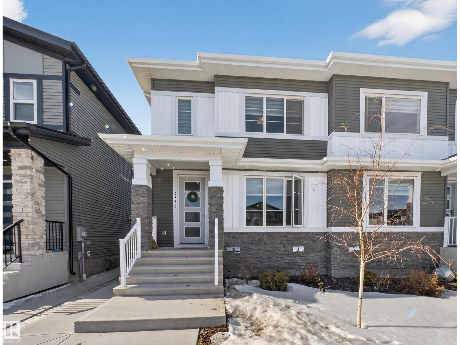 9358 Pear Link Li Sw, Edmonton, Alberta  T6X 2V9 - Photo 2 - E4477036