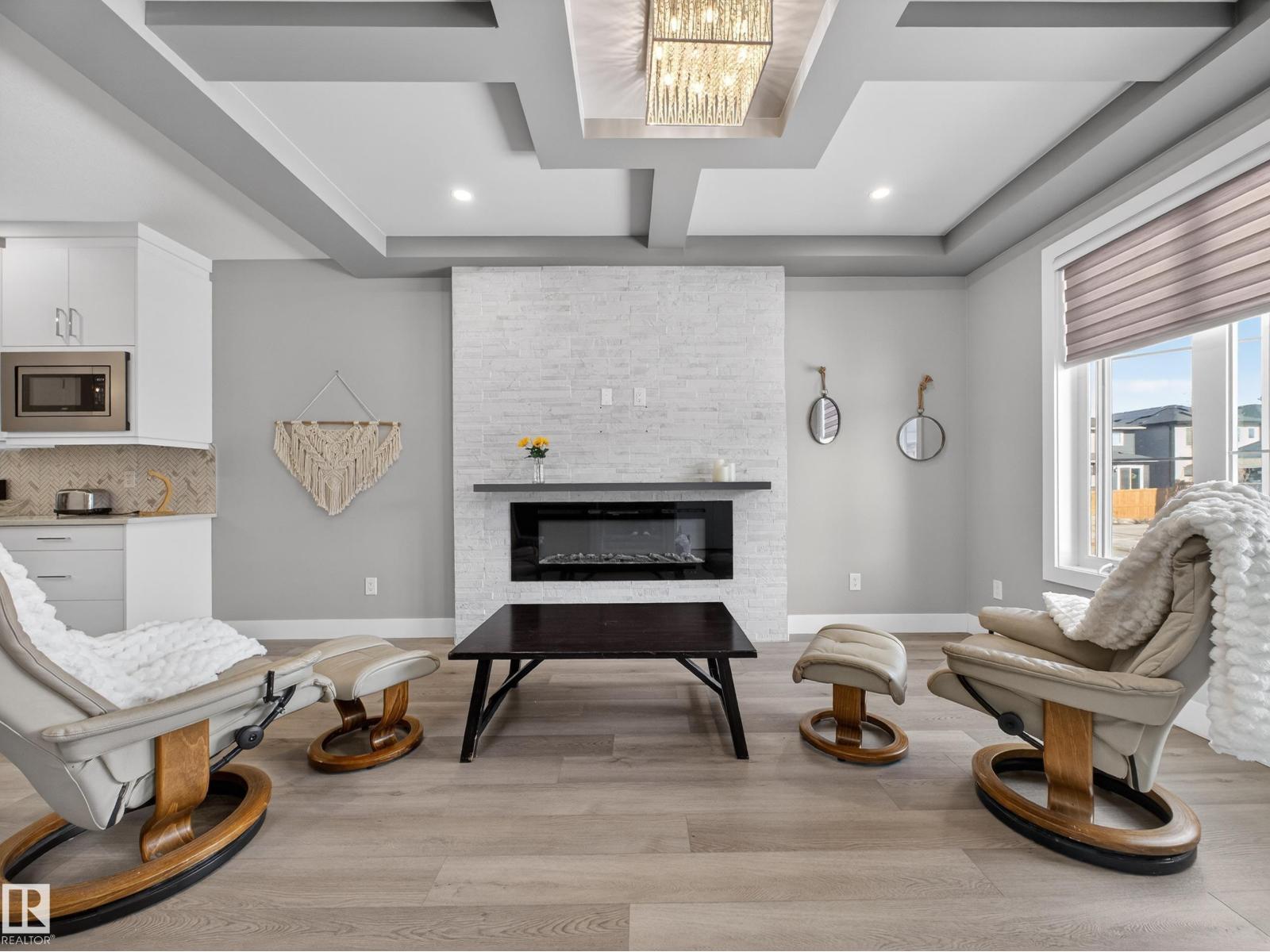 9358 Pear Link Li Sw, Edmonton, Alberta  T6X 2V9 - Photo 5 - E4477036