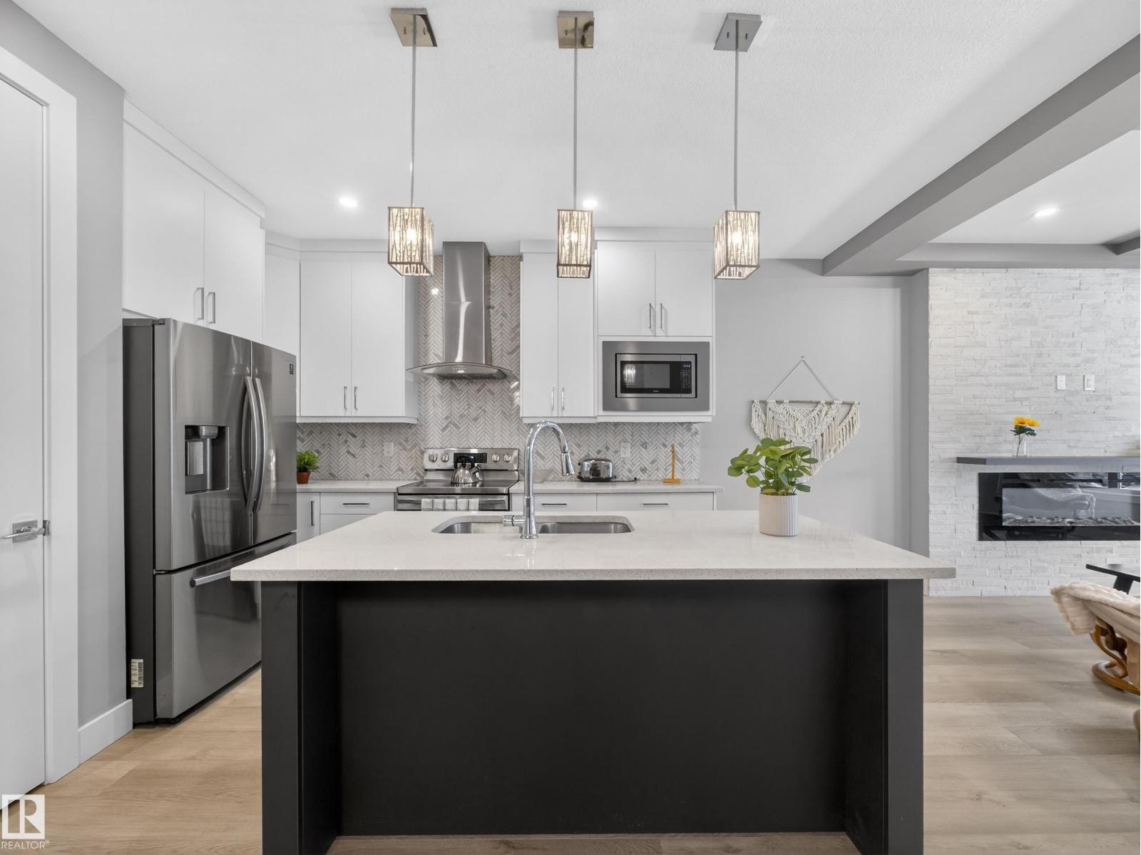 9358 Pear Link Li Sw, Edmonton, Alberta  T6X 2V9 - Photo 8 - E4477036