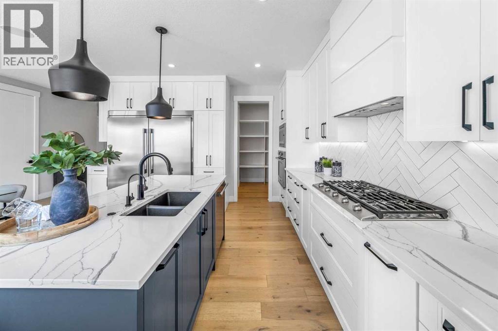 27 West Grove Place Sw, Calgary, Alberta  T3H 1Z4 - Photo 22 - A2292466