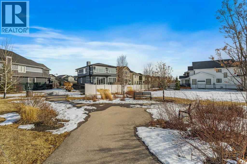 27 West Grove Place Sw, Calgary, Alberta  T3H 1Z4 - Photo 46 - A2292466