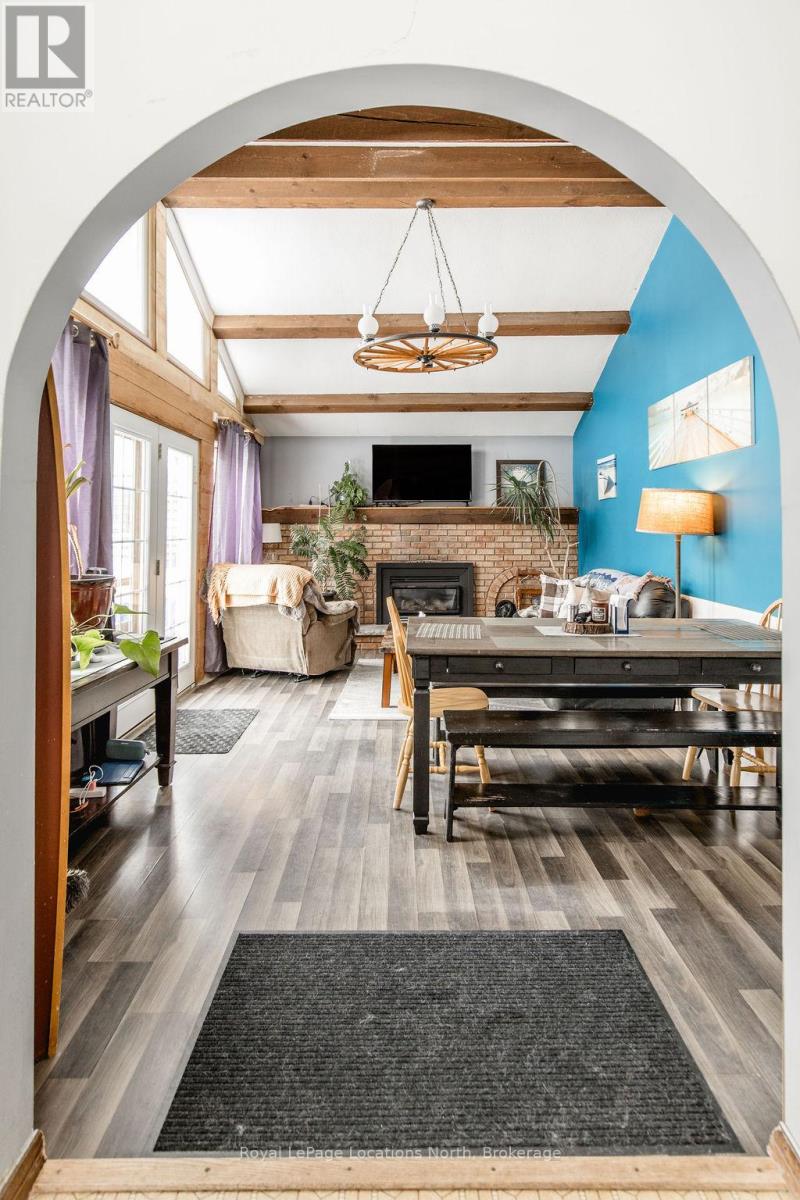 43 Sunnyside Lane, Wasaga Beach, Ontario  L9Z 2M5 - Photo 8 - S12798882