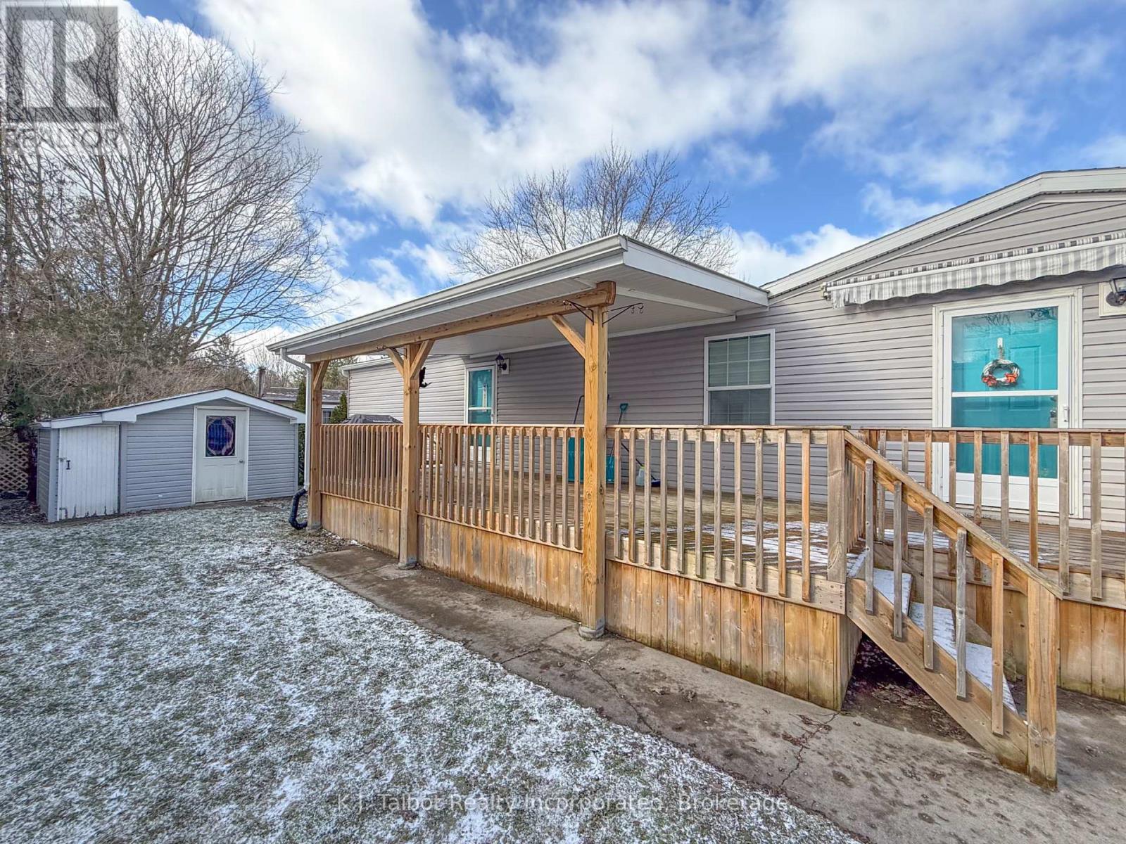 13 Sutton Drive, Ashfield-Colborne-Wawanosh, Ontario  N7A 3Y3 - Photo 2 - X12710946