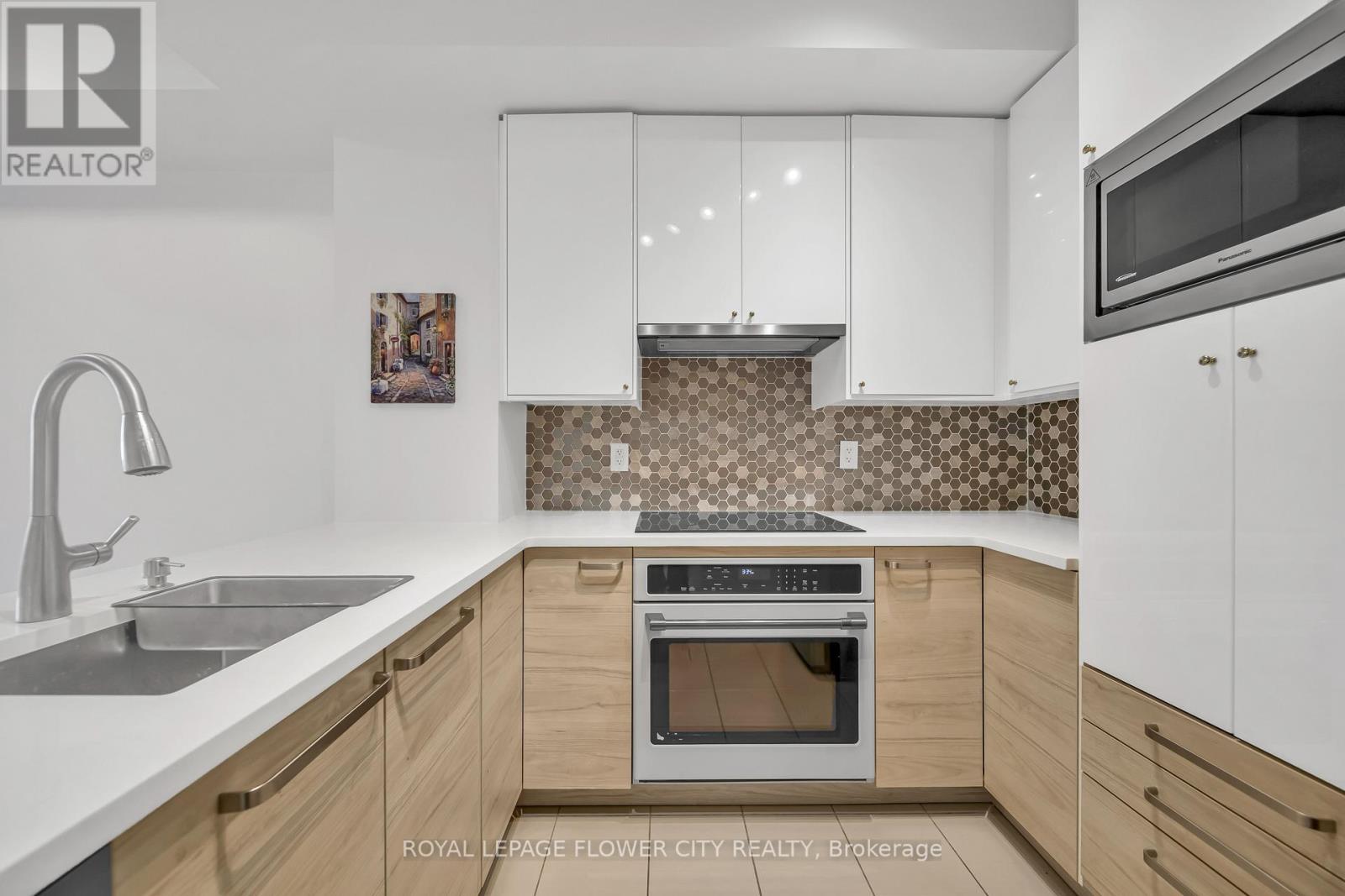 909 - 385 Prince Of Wales Drive W, Mississauga (City Centre), Ontario  L5B 0C6 - Photo 18 - W12866628