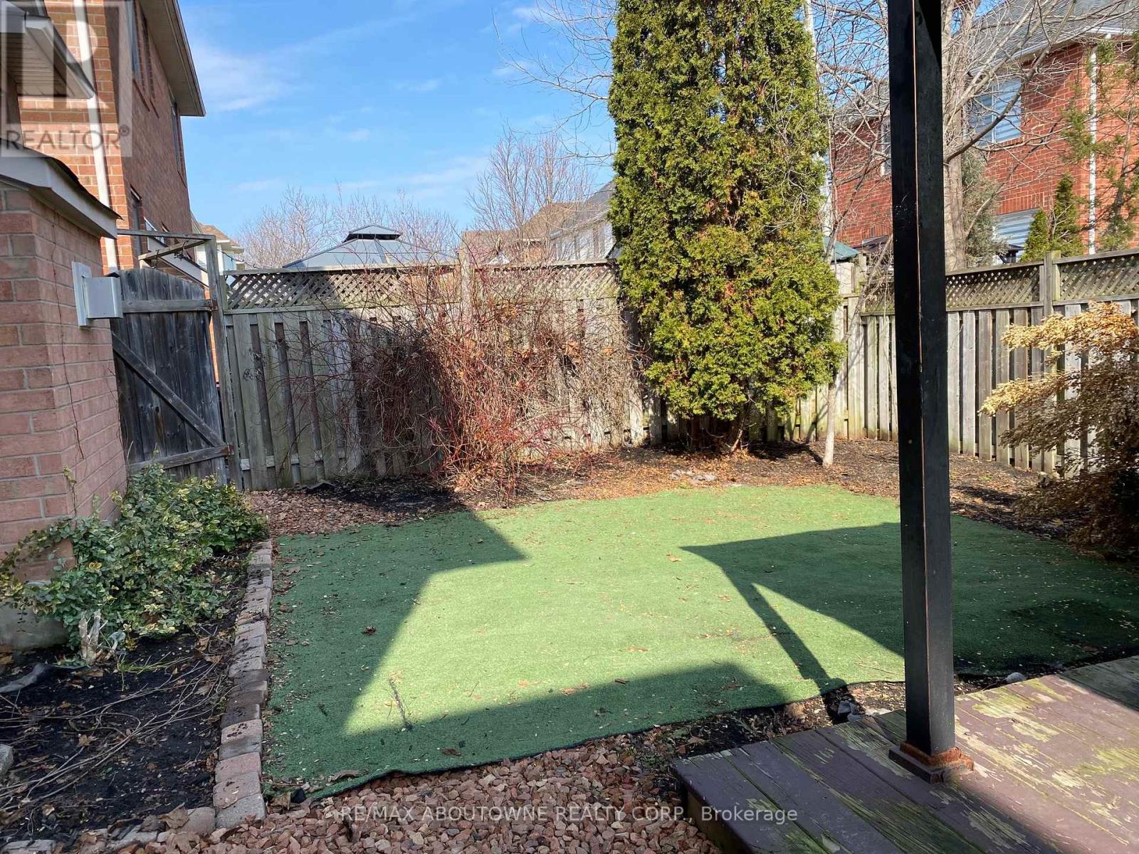 923 Mcneil Drive, Milton (Be Beaty), Ontario  L9T 6M7 - Photo 29 - W12875446