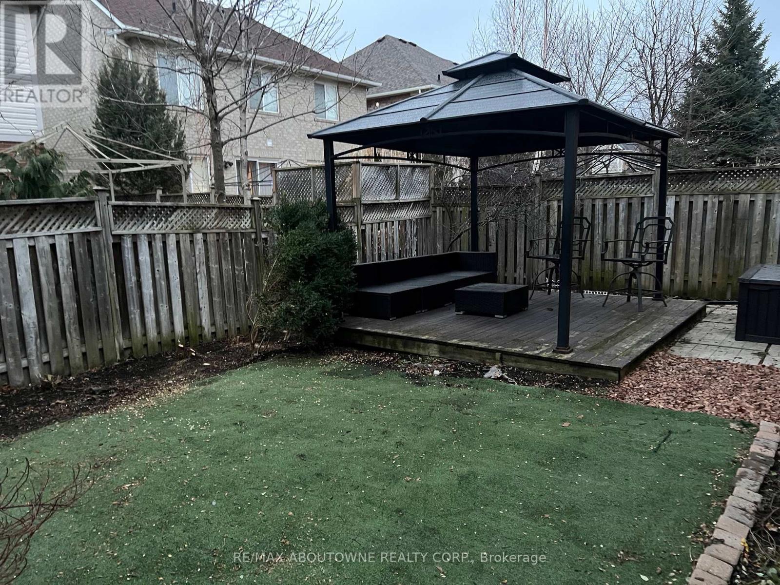 923 Mcneil Drive, Milton (Be Beaty), Ontario  L9T 6M7 - Photo 30 - W12875446