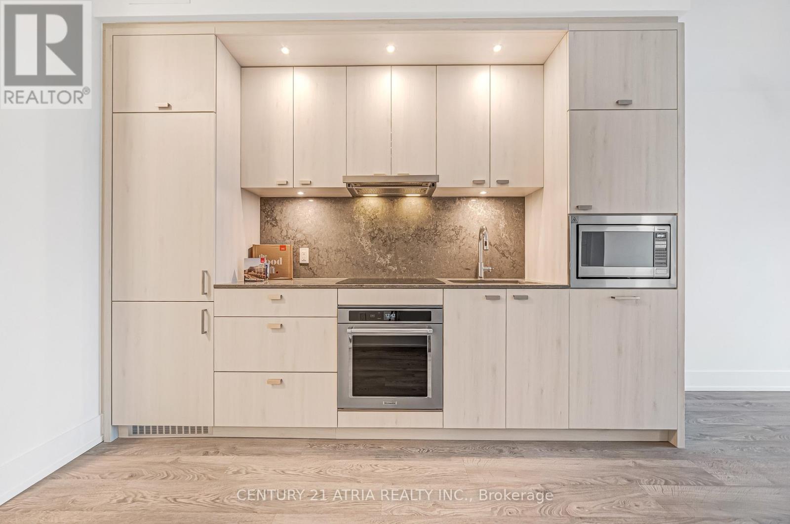 422 - 858 Dupont Street, Toronto (Dovercourt-Wallace Emerson-Junction), Ontario  M6G 0C1 - Photo 5 - W12875462