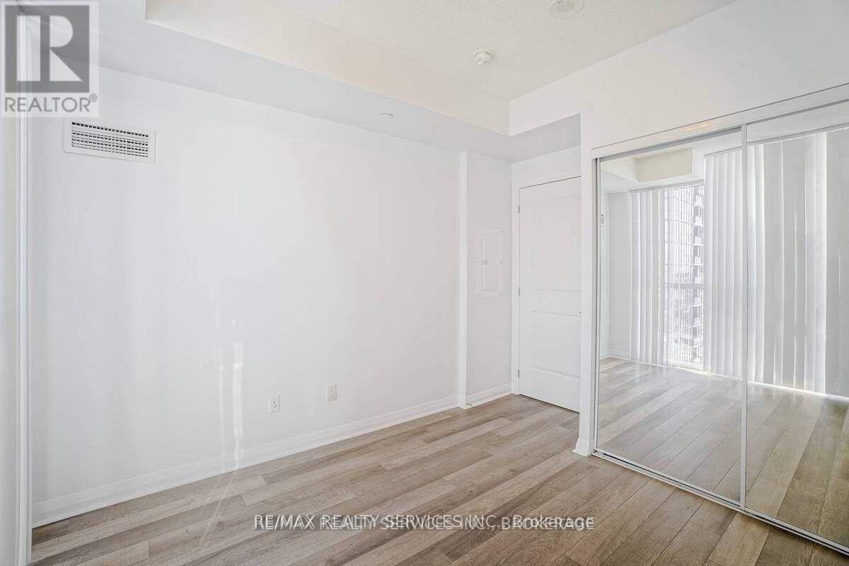 1105 - 5025 Four Springs Avenue, Mississauga (Hurontario), Ontario  L5R 0G5 - Photo 16 - W12875484