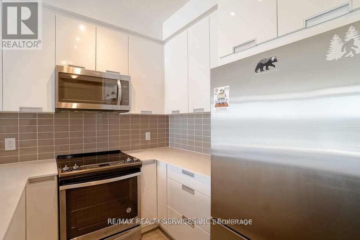 1105 - 5025 Four Springs Avenue, Mississauga (Hurontario), Ontario  L5R 0G5 - Photo 5 - W12875484