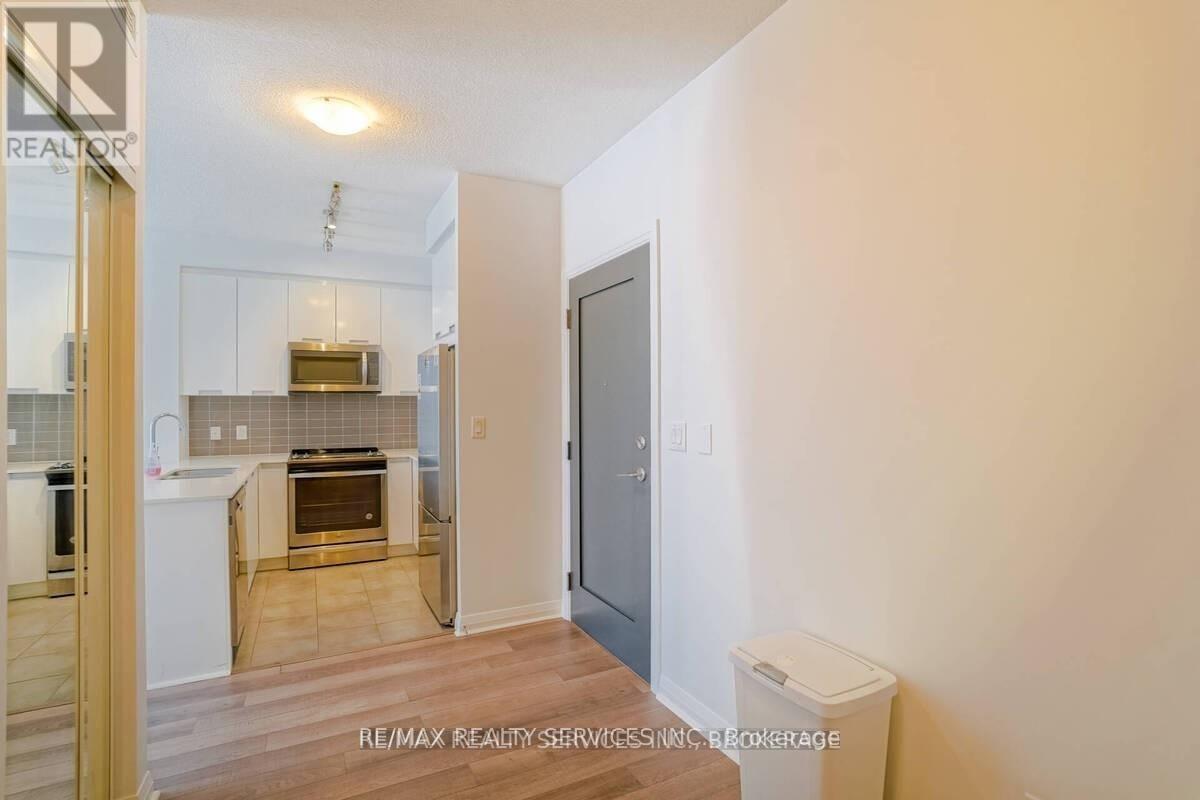 1105 - 5025 Four Springs Avenue, Mississauga (Hurontario), Ontario  L5R 0G5 - Photo 6 - W12875484