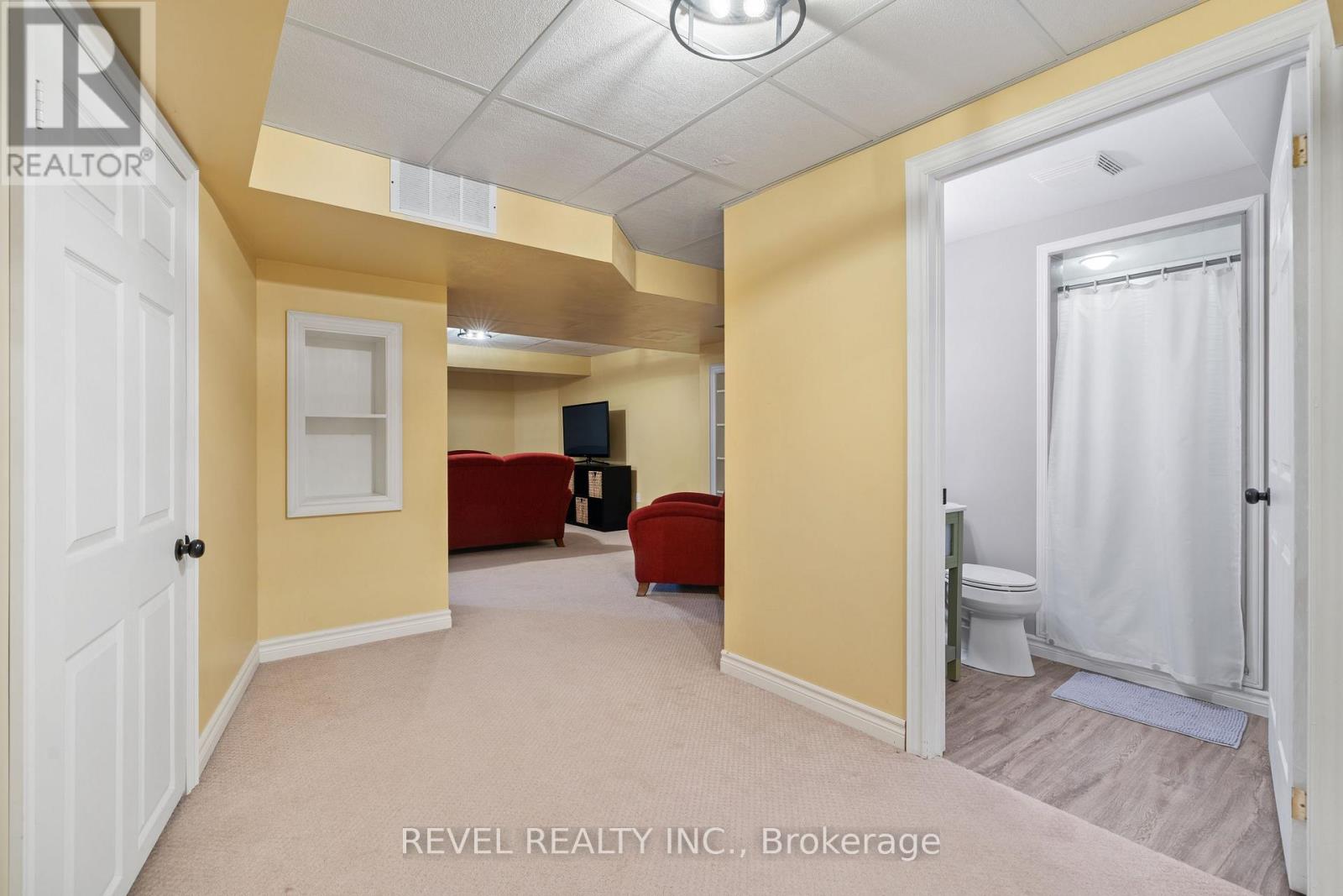 5417 Blue Spruce Avenue, Burlington (Orchard), Ontario  L7L 7C5 - Photo 35 - W12875512