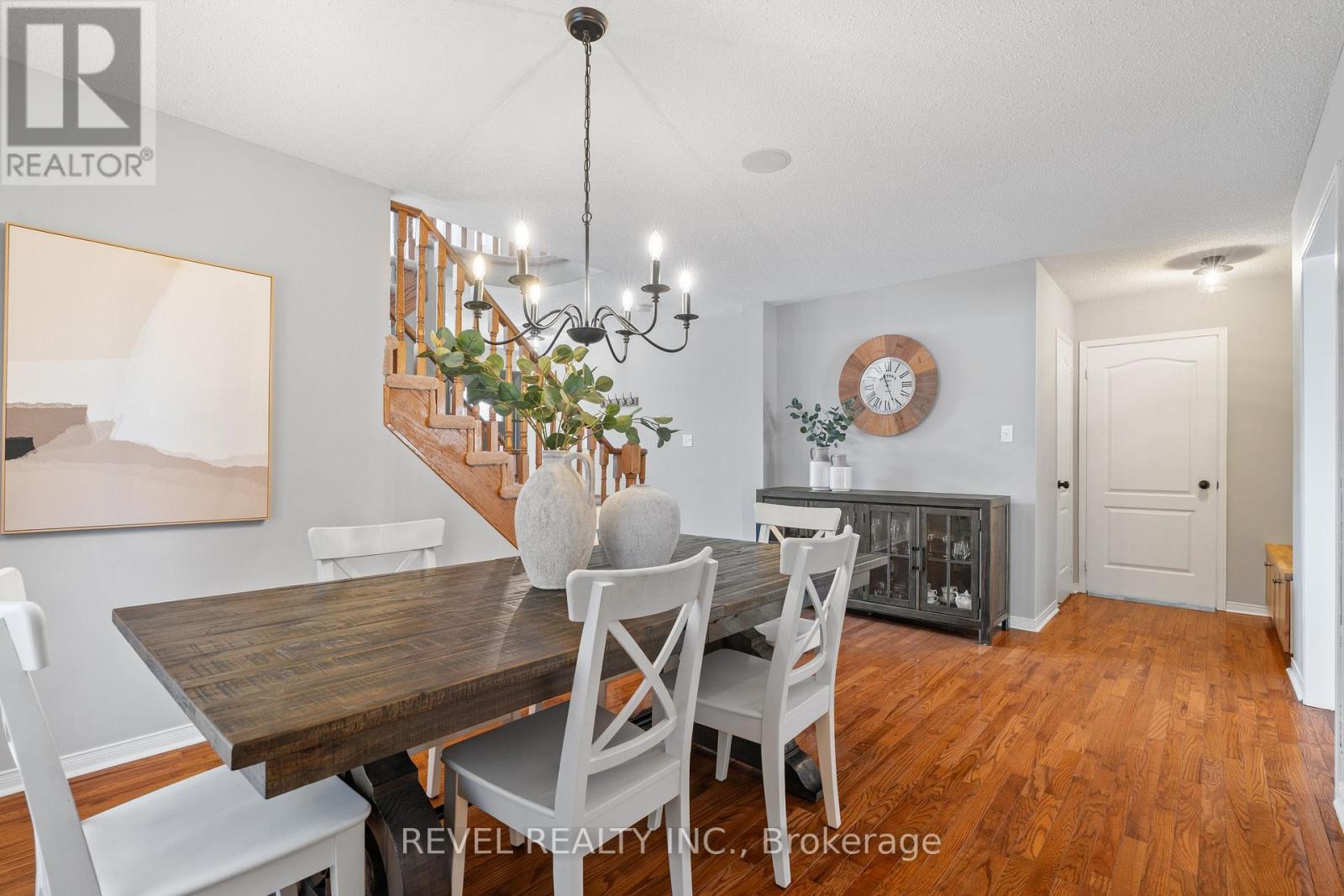 5417 Blue Spruce Avenue, Burlington (Orchard), Ontario  L7L 7C5 - Photo 7 - W12875512