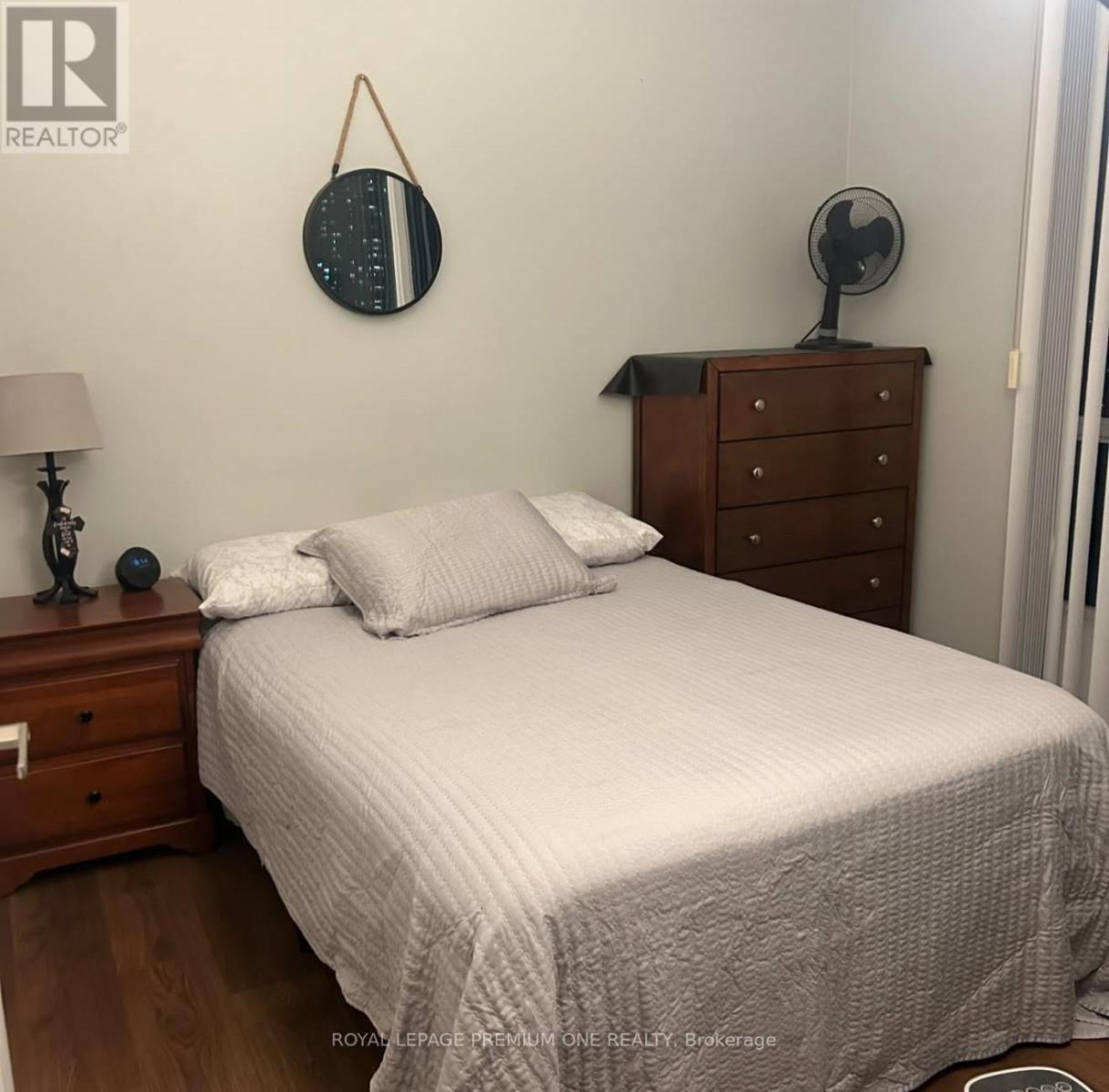 2607 - 220 Burnhamthorpe Road, Mississauga (City Centre), Ontario  L5B 4N4 - Photo 7 - W12875532