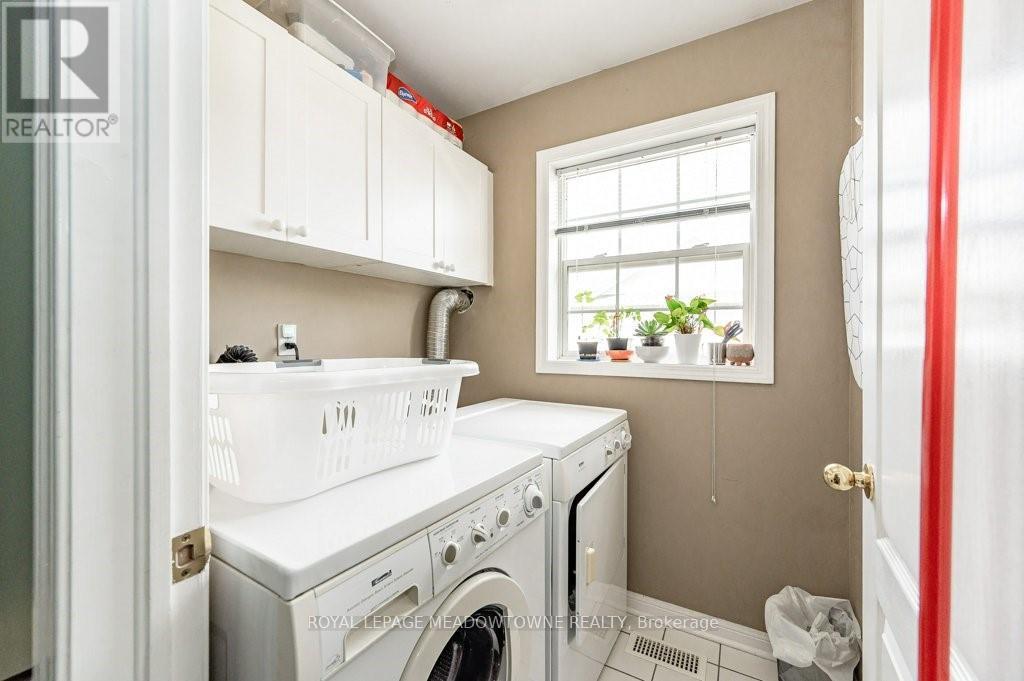 381 Baverstock Crescent, Milton (Cl Clarke), Ontario  L9T 5L2 - Photo 20 - W12875542