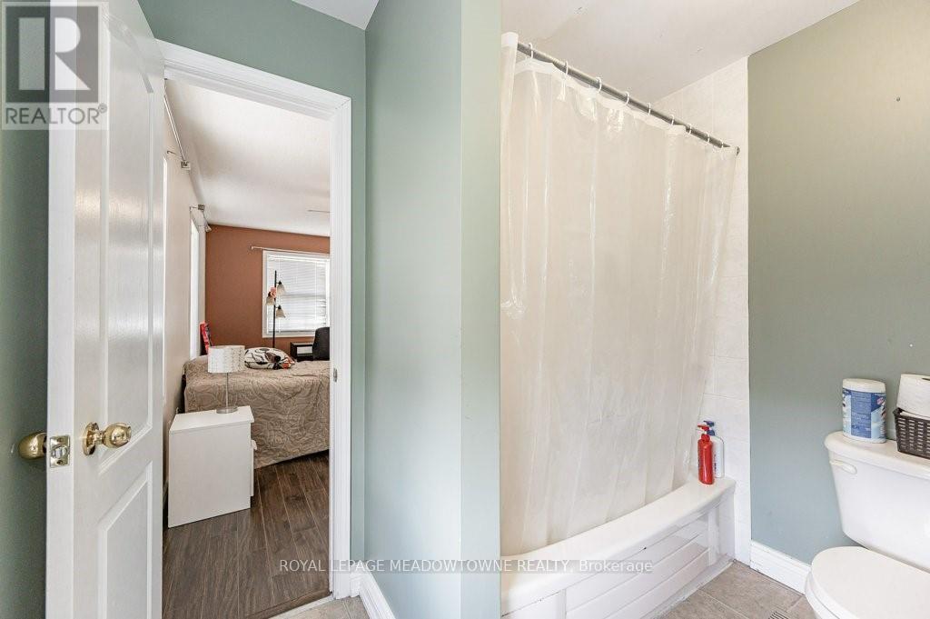 381 Baverstock Crescent, Milton (Cl Clarke), Ontario  L9T 5L2 - Photo 23 - W12875542