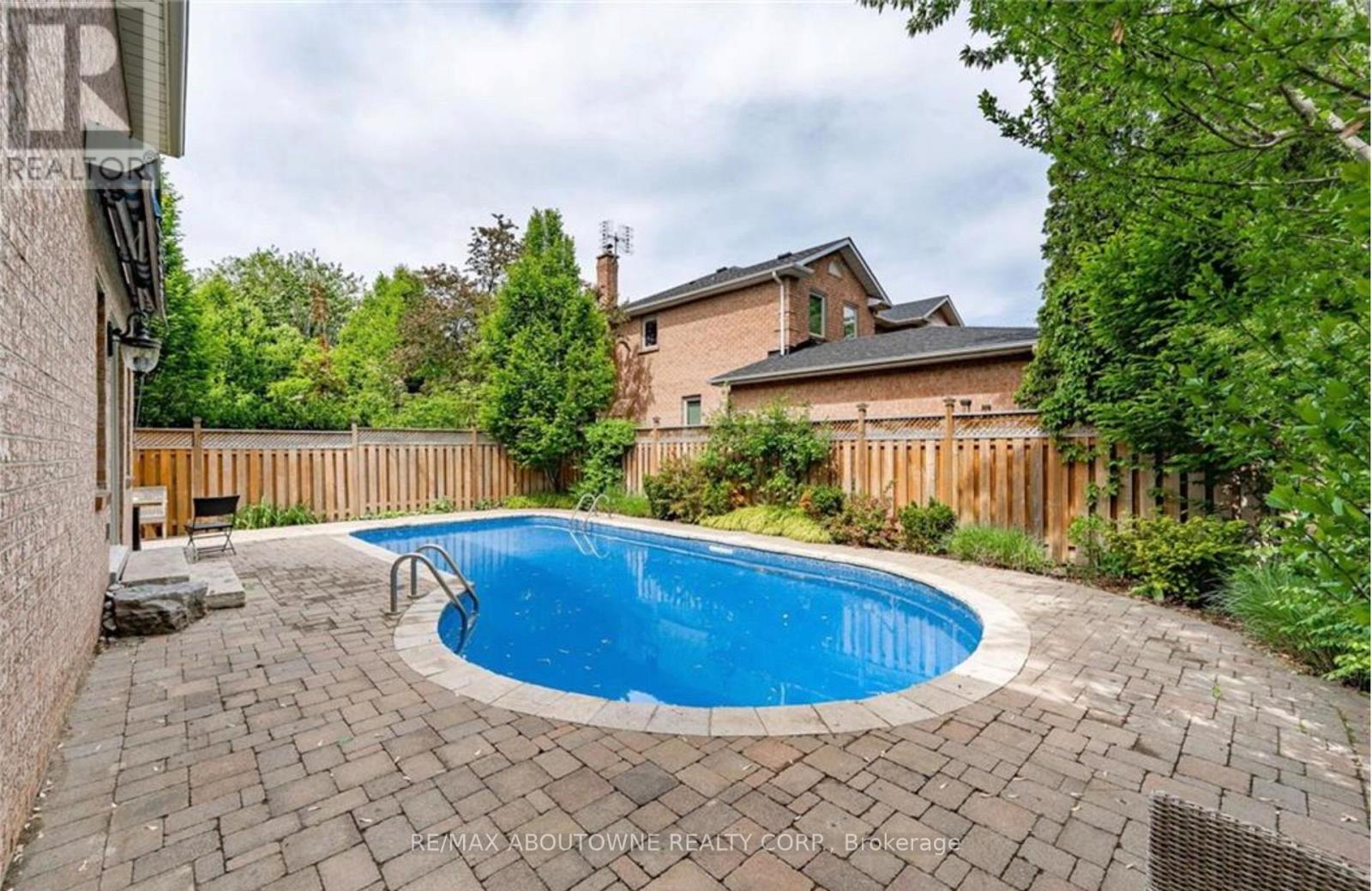 500 Blenheim Crescent, Oakville (Fd Ford), Ontario  L6J 6P7 - Photo 42 - W12875544