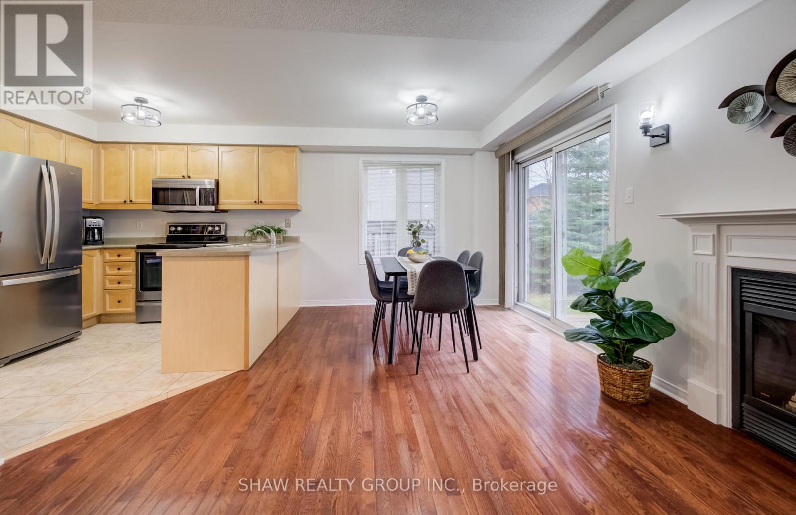 2058 Glenhampton Road, Oakville (Wm Westmount), Ontario  L6M 3T9 - Photo 18 - W12875554