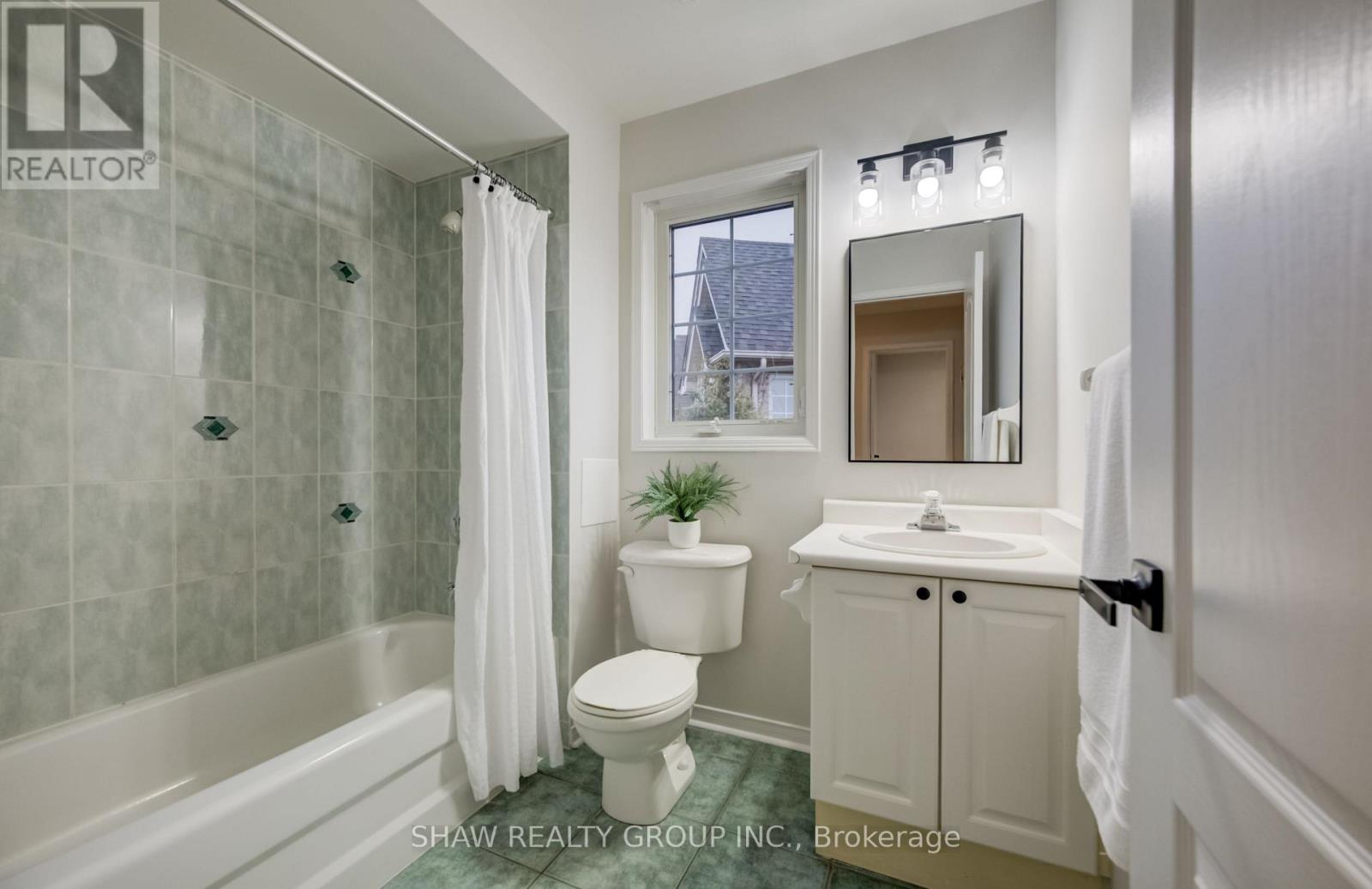 2058 Glenhampton Road, Oakville (Wm Westmount), Ontario  L6M 3T9 - Photo 29 - W12875554