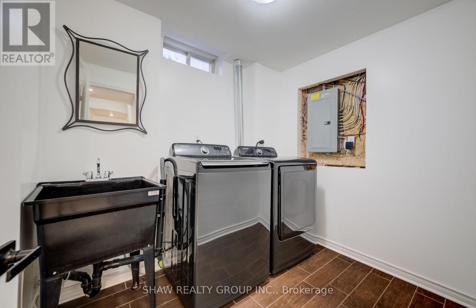 2058 Glenhampton Road, Oakville (Wm Westmount), Ontario  L6M 3T9 - Photo 33 - W12875554