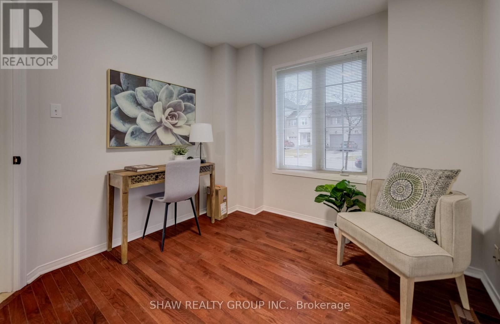 2058 Glenhampton Road, Oakville (Wm Westmount), Ontario  L6M 3T9 - Photo 7 - W12875554