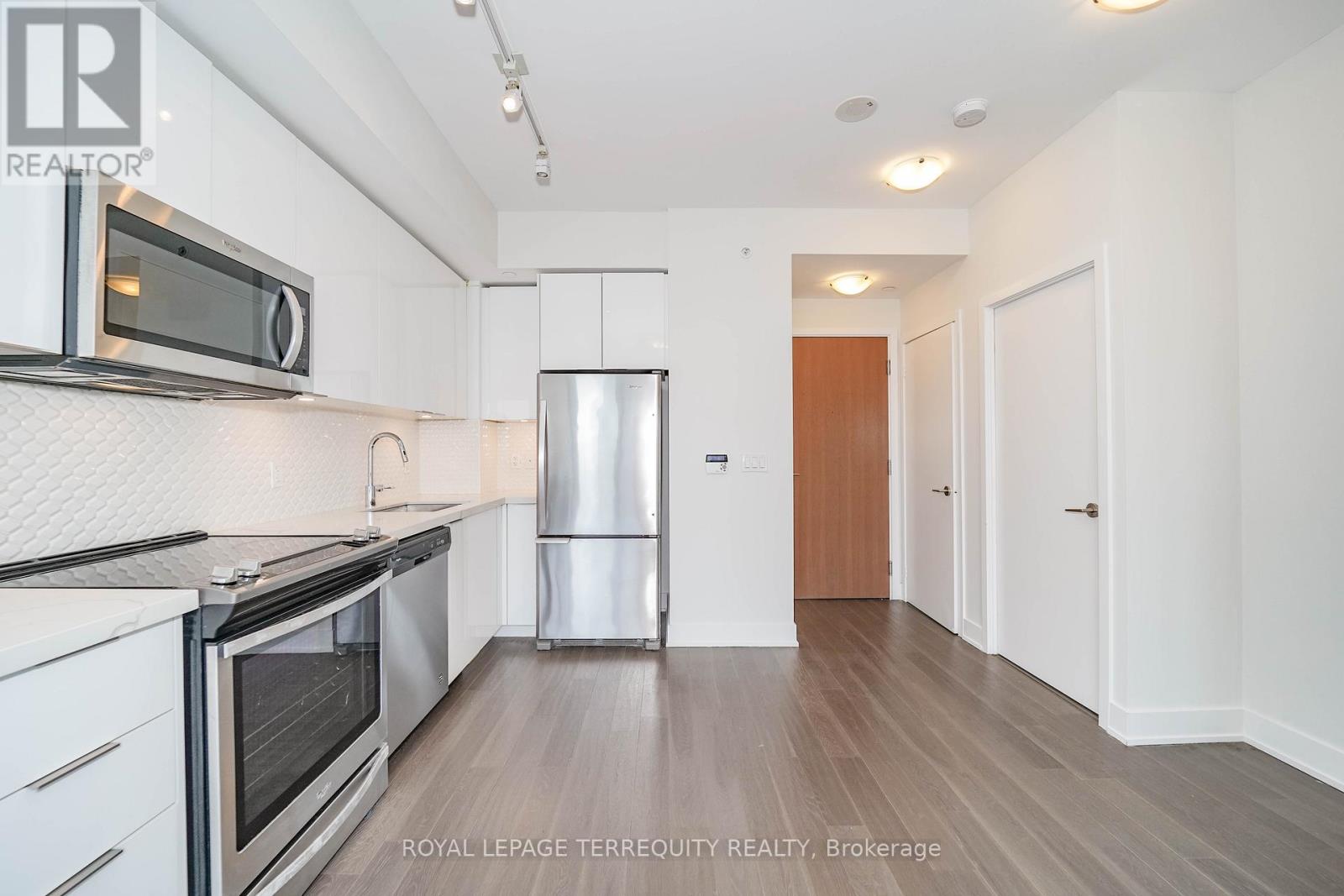 5104 - 30 Shore Breeze Drive, Toronto (Mimico), Ontario  M8V 0J1 - Photo 11 - W12875558