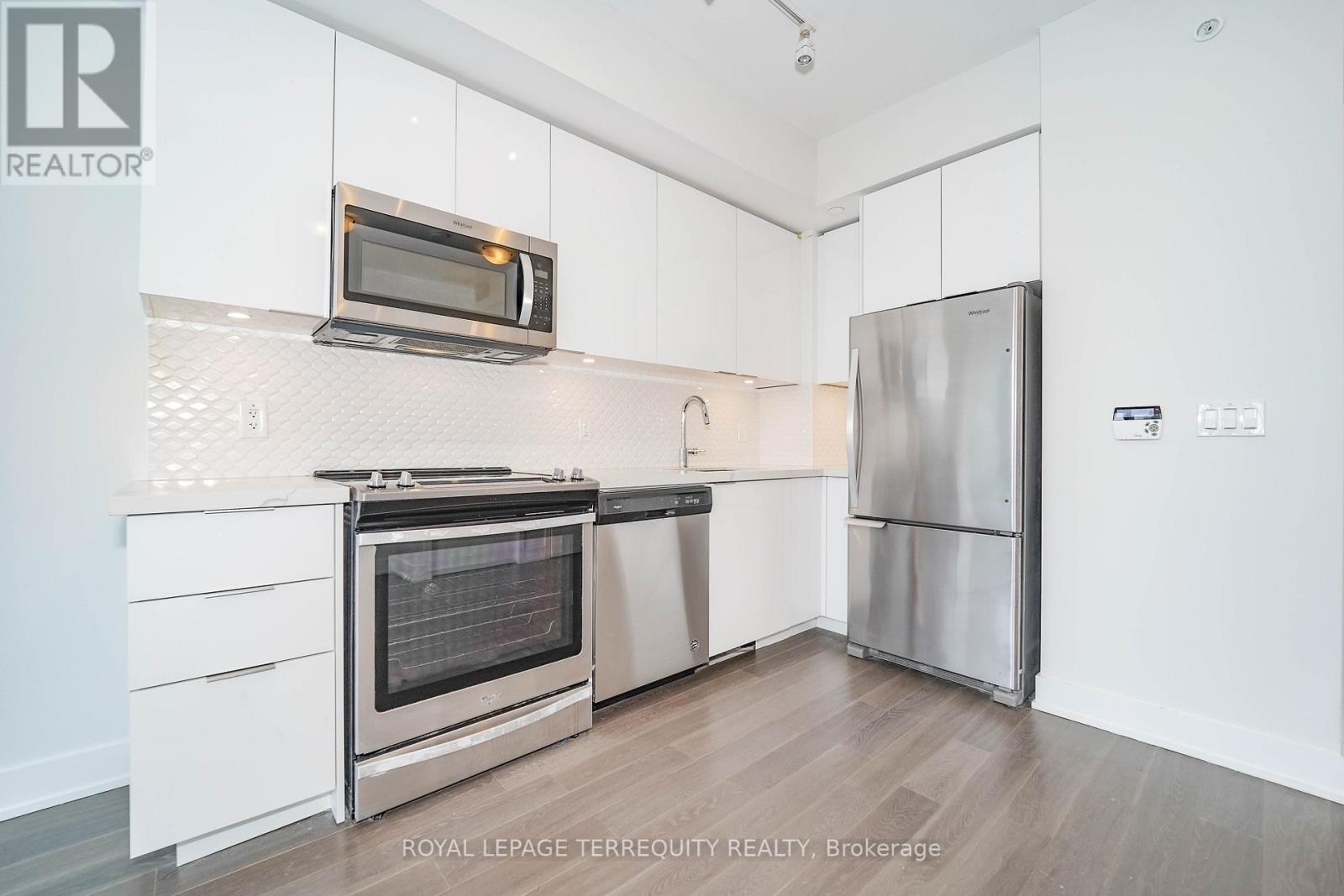 5104 - 30 Shore Breeze Drive, Toronto (Mimico), Ontario  M8V 0J1 - Photo 13 - W12875558