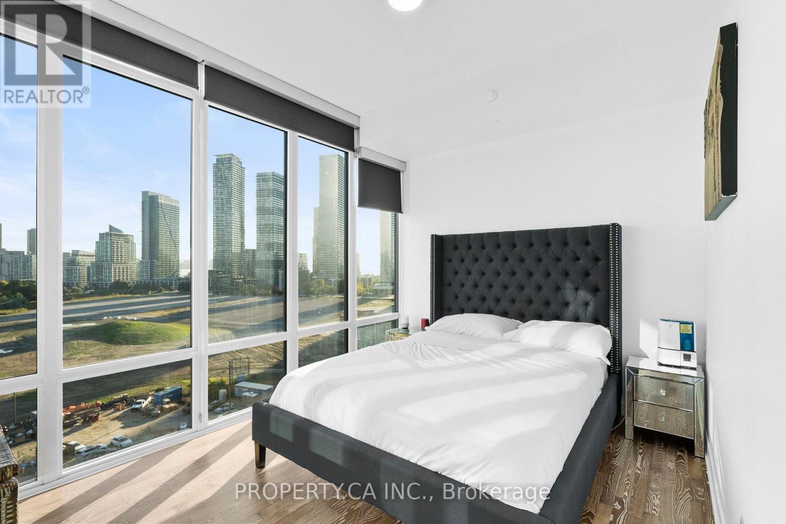 1211 - 90 Park Lawn Road, Toronto (Mimico), Ontario  M8Y 0B6 - Photo 17 - W12875562