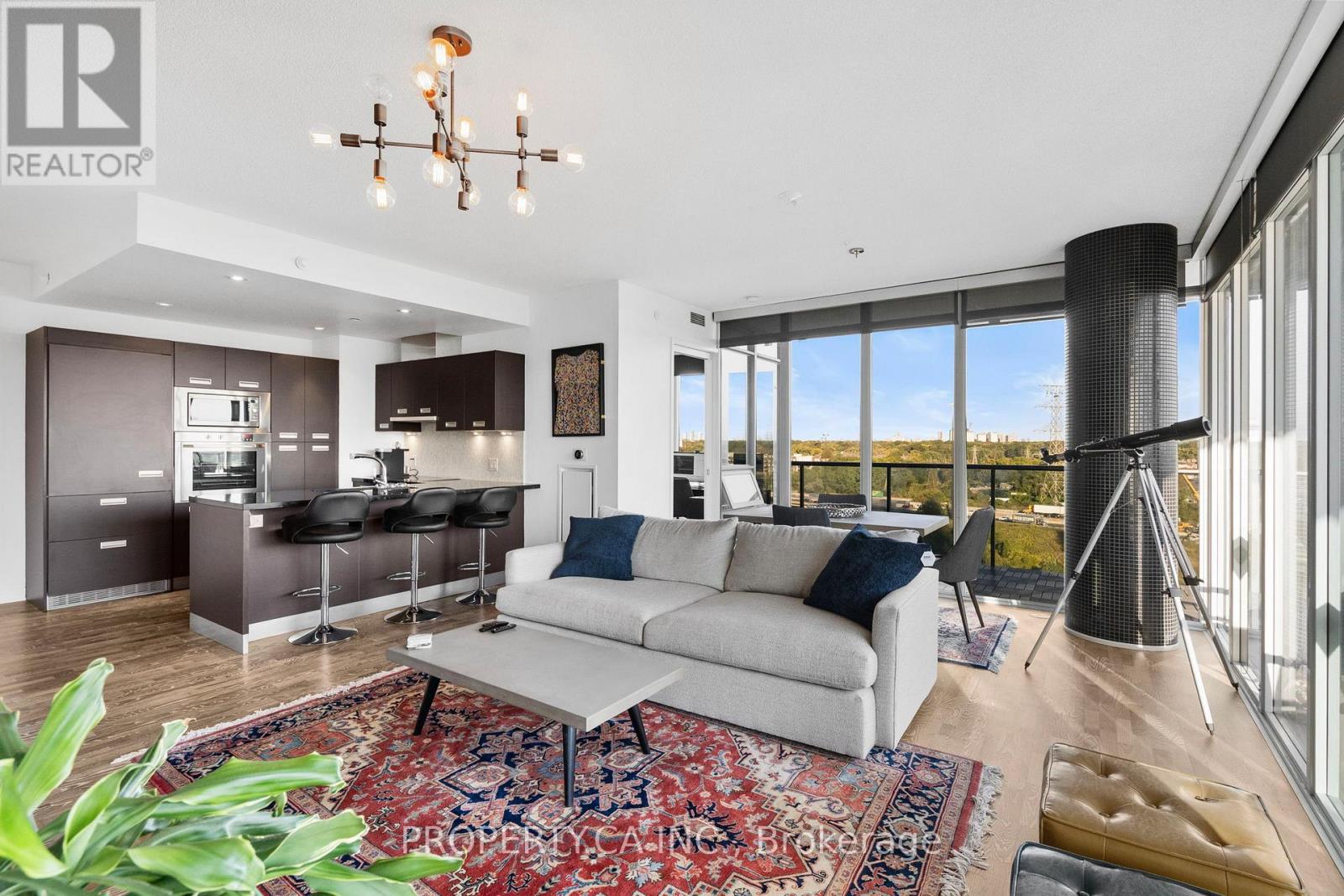 1211 - 90 Park Lawn Road, Toronto (Mimico), Ontario  M8Y 0B6 - Photo 2 - W12875562