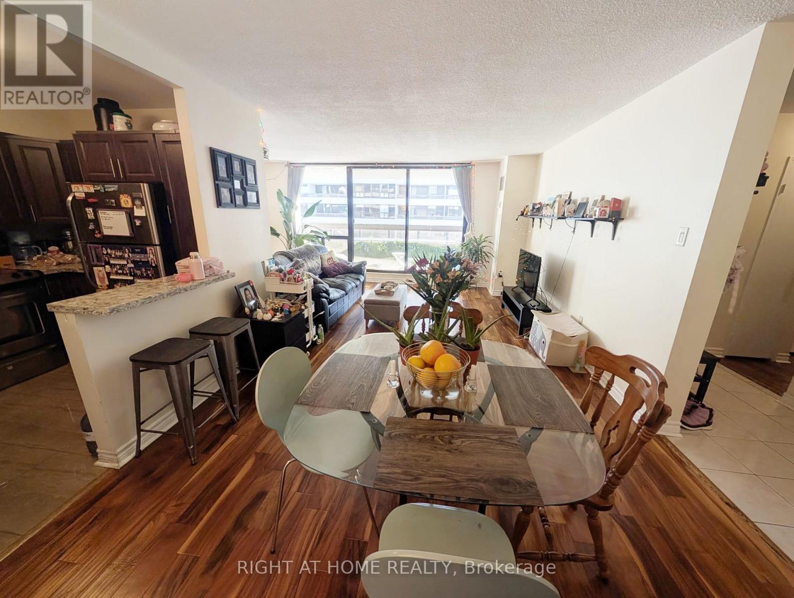 607 - 80 Quebec Avenue, Toronto (High Park North), Ontario  M6P 4B7 - Photo 6 - W12875566